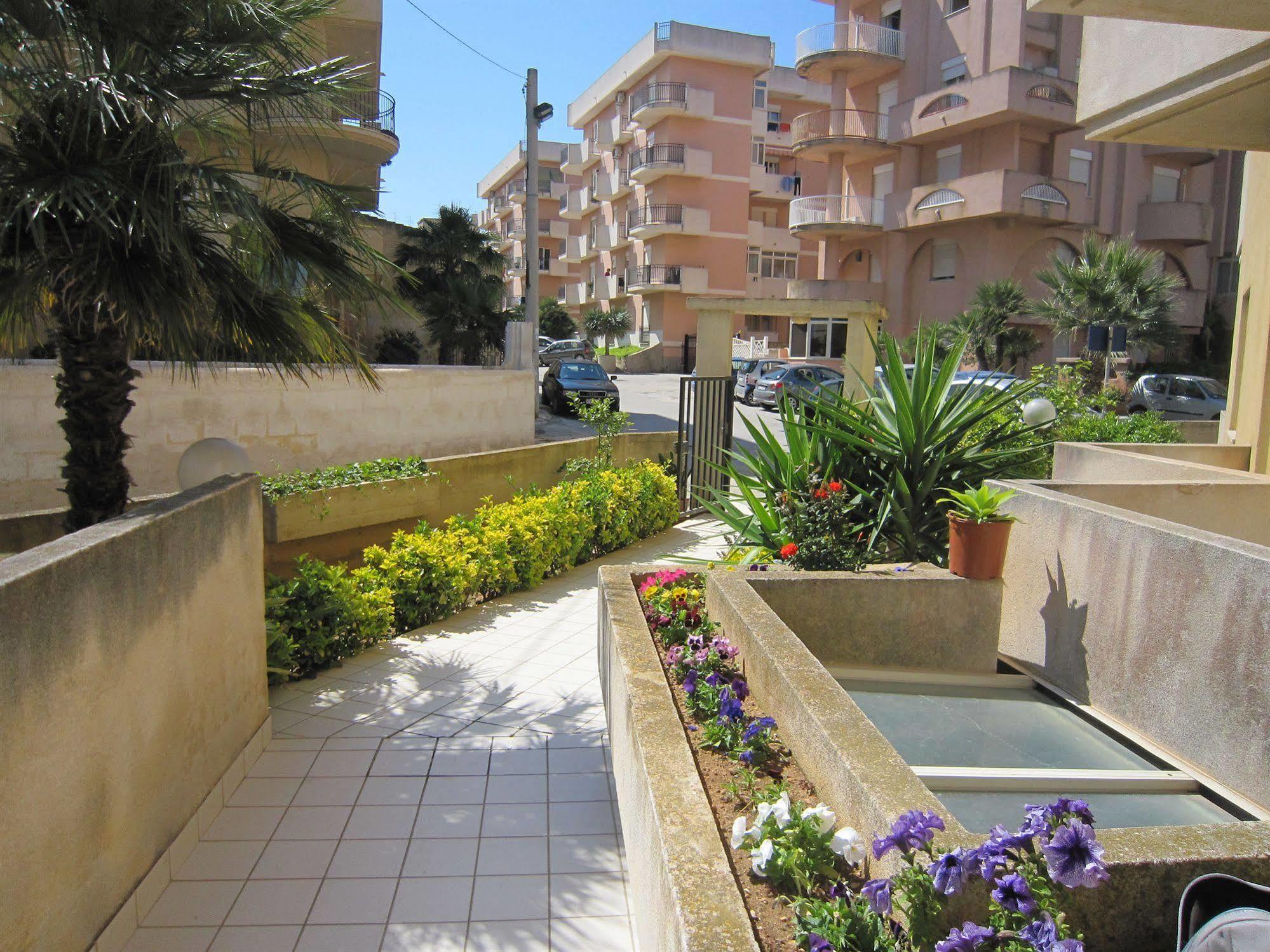 La Salinella Apartment Marsala Ngoại thất bức ảnh